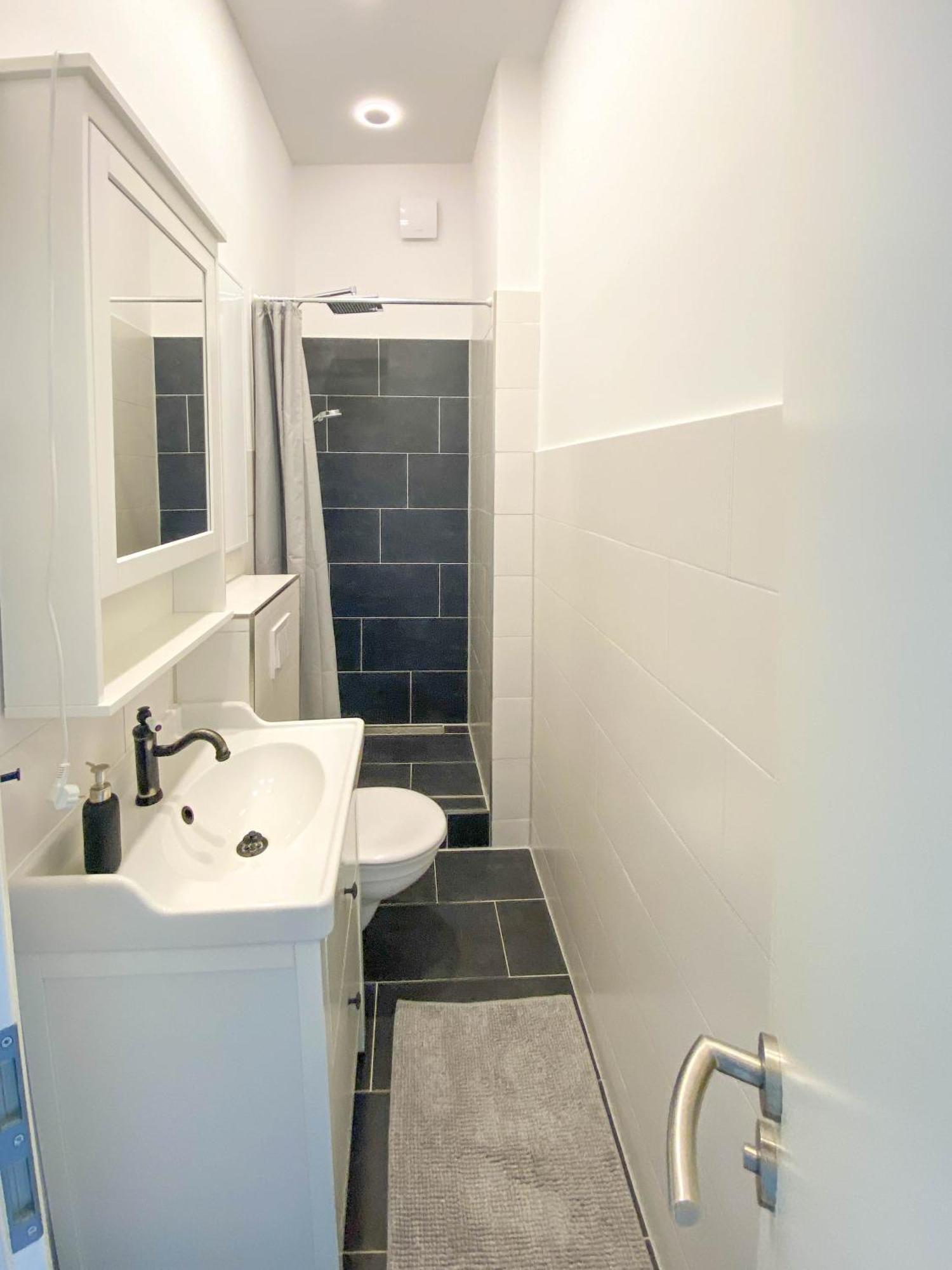 Moewenkoje - Zentral Mit Privatparkplatz Apartamento Bremerhaven Exterior foto